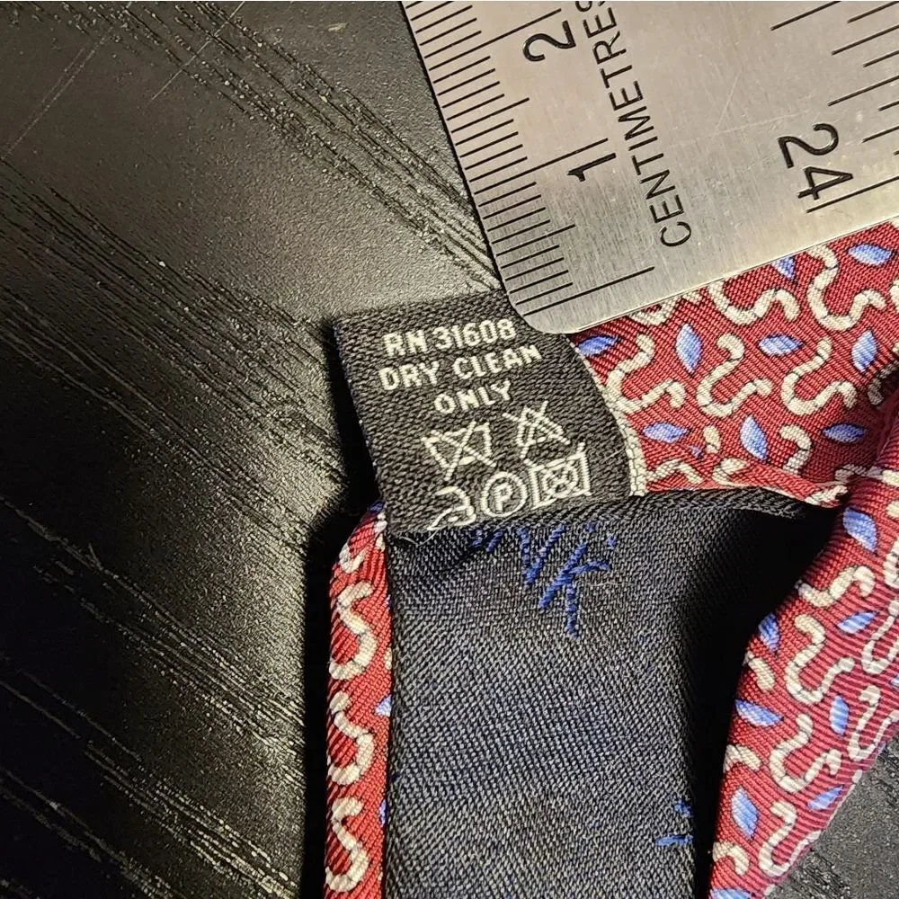 Jos. A. BANK Executive Collection 100% Silk Tie